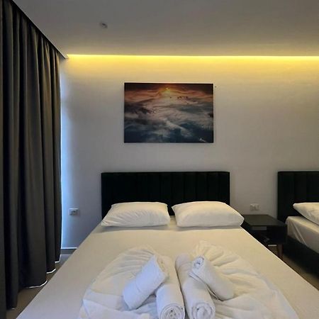 E&L Luxury Apartments Saranda Kültér fotó