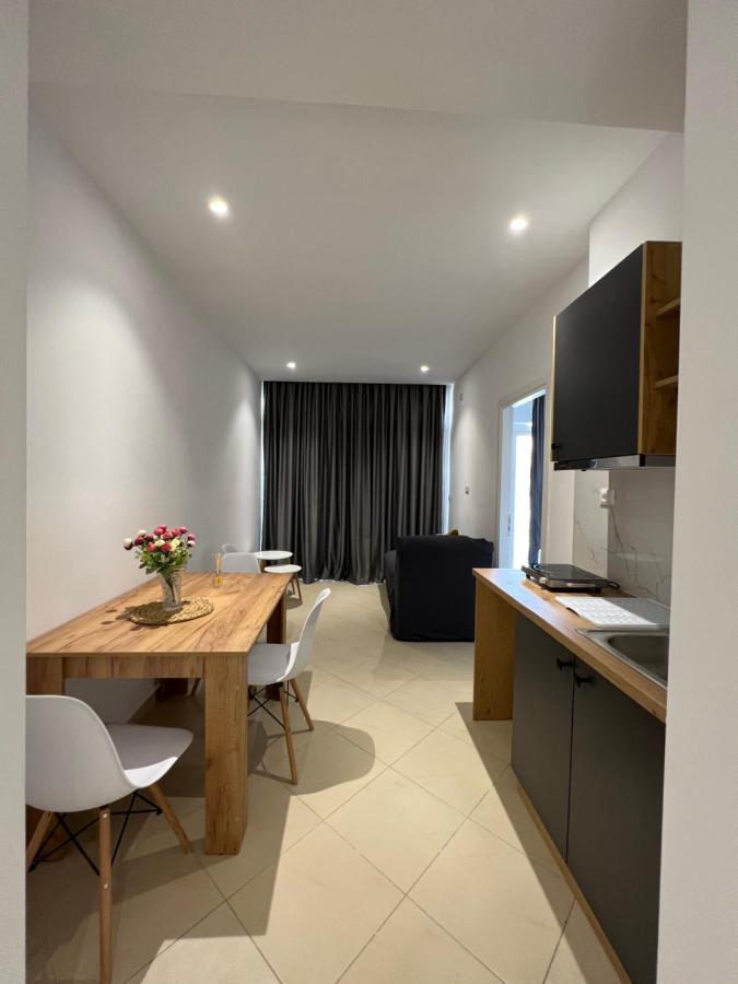 E&L Luxury Apartments Saranda Kültér fotó