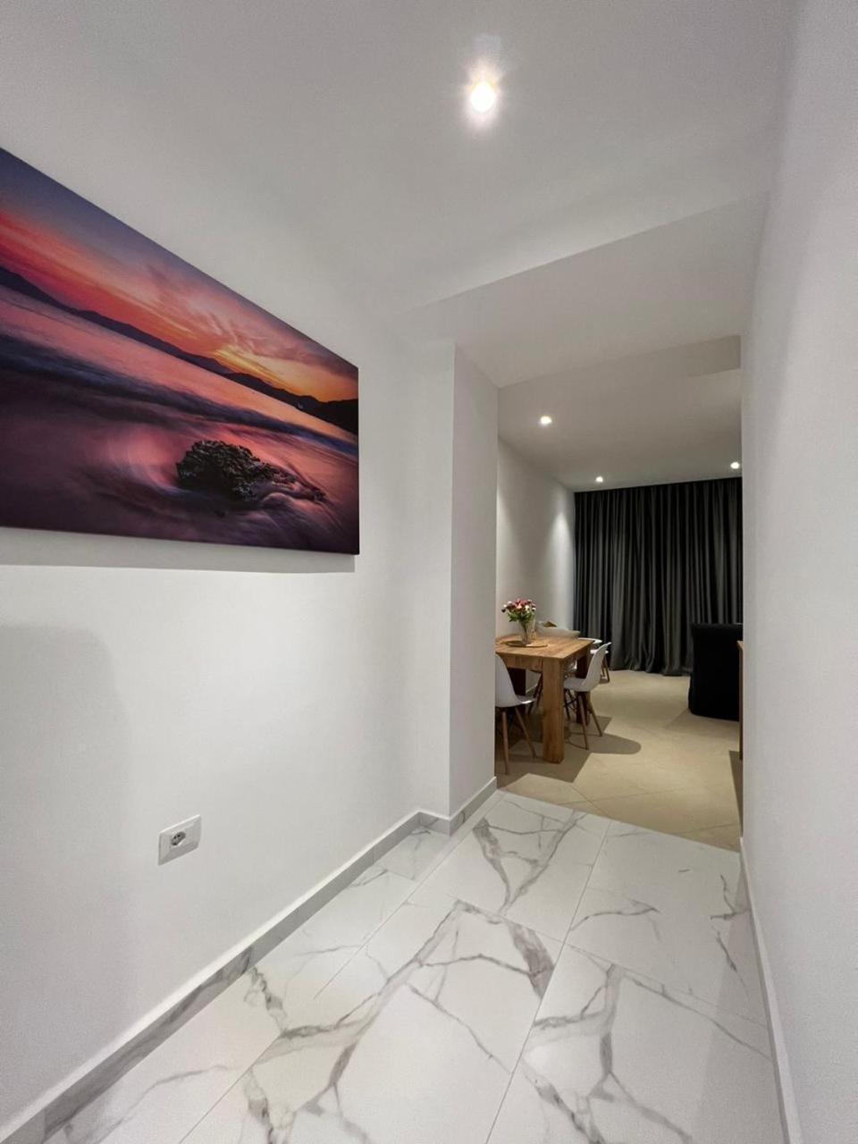 E&L Luxury Apartments Saranda Kültér fotó